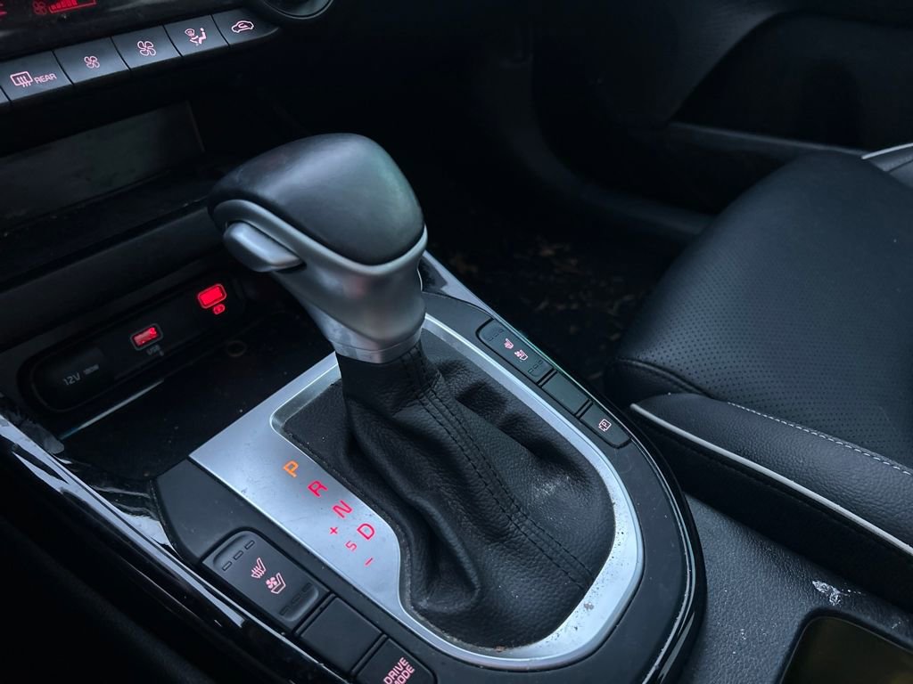 Used 2022 Kia Forte GT-Line w/ GT-Line Premium Package image 32