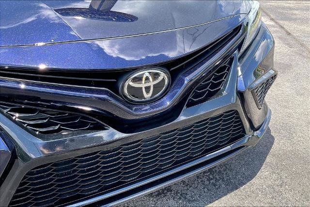 Used 2022 Toyota Camry SE FWD image 29