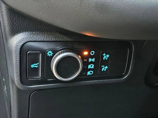 Certified 2025 Ford Explorer Active image 11