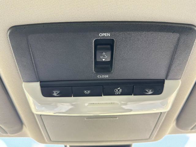 Used 2020 Nissan Altima 2.5 SR w/ Premium Package FWD image 28