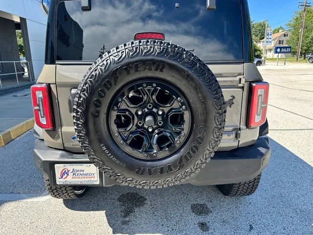 Certified 2025 Ford Bronco Outer Banks w/ Sasquatch Package AWD/4WD image 12