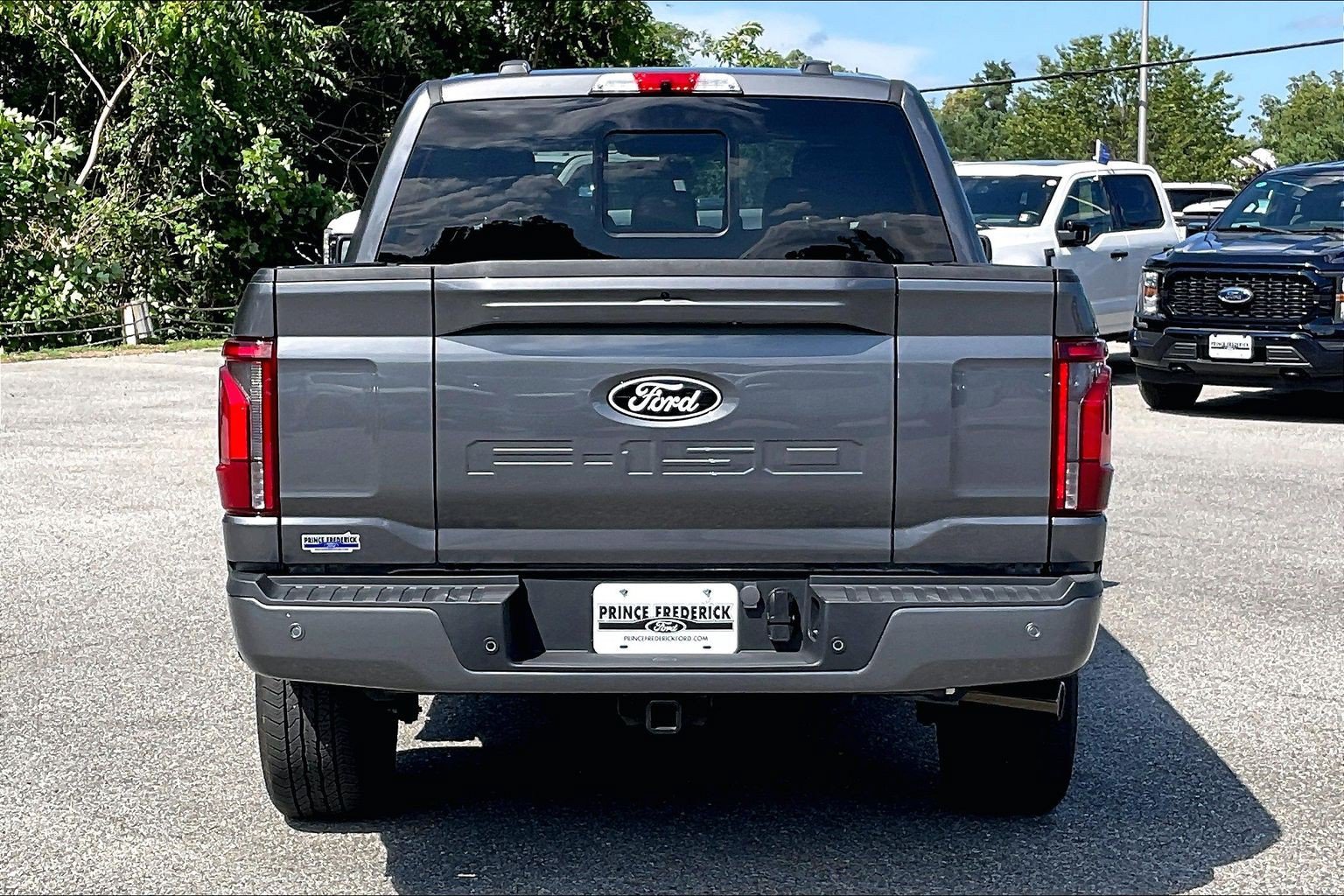 Certified 2025 Ford F150 Platinum w/ Equipment Group 702A High AWD/4WD image 4