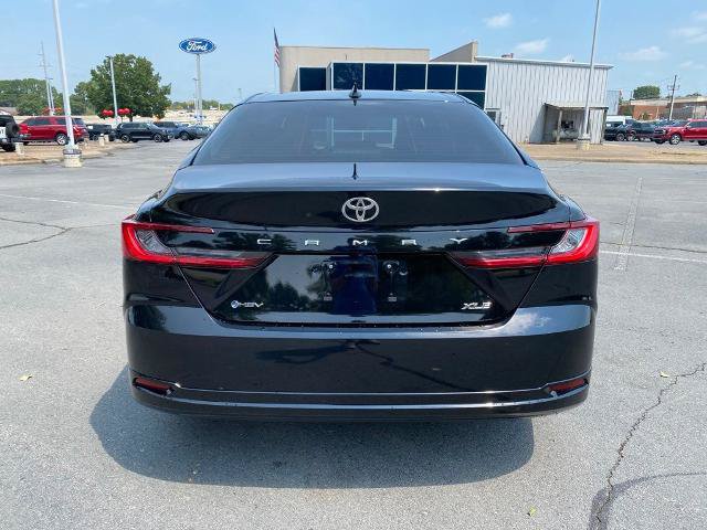 Used 2025 Toyota Camry XLE FWD image 6