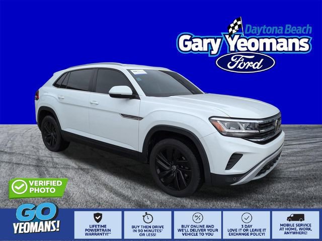 Used 2022 Volkswagen Atlas Cross Sport SE w/ Black Wheel Package FWD image 7
