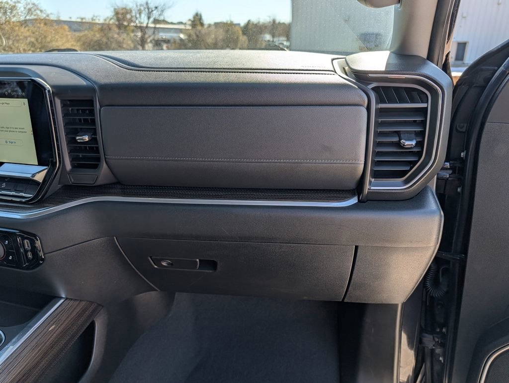 Used 2022 Chevrolet Silverado 1500 RST image 26