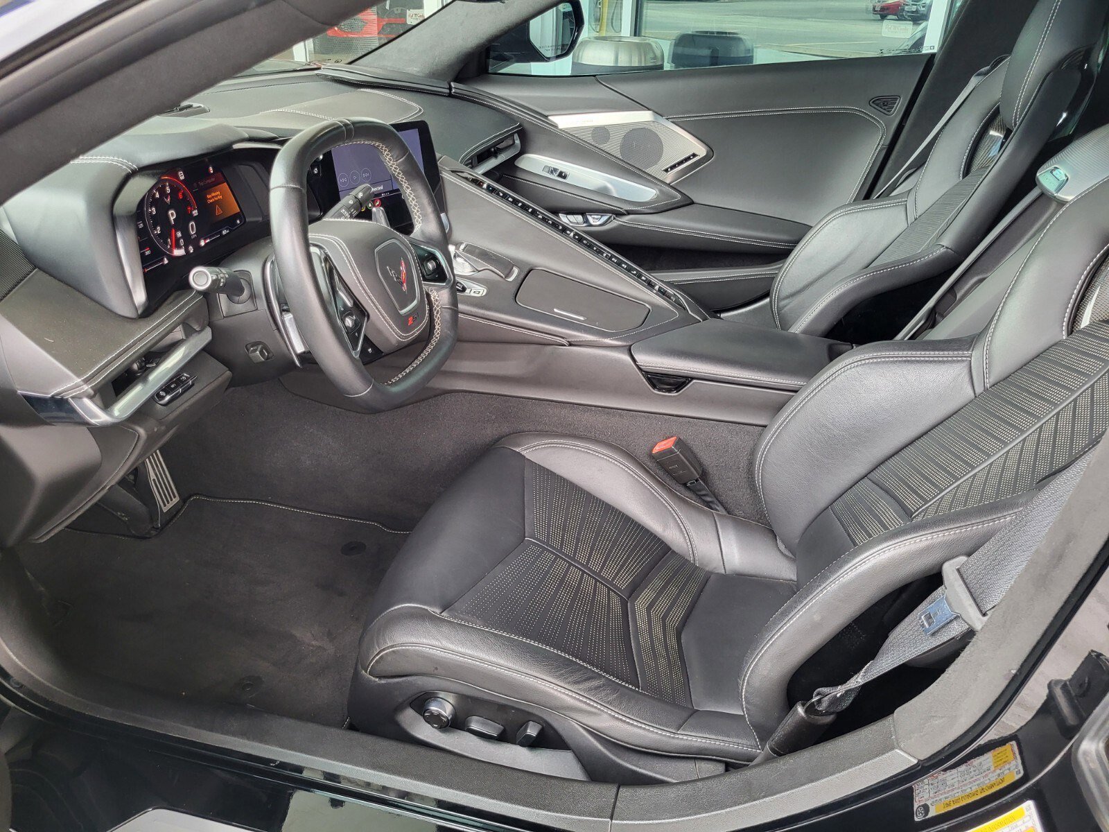 Used 2021 Chevrolet Corvette Stingray Premium Cpe w/ Z51 Performance Package image 14