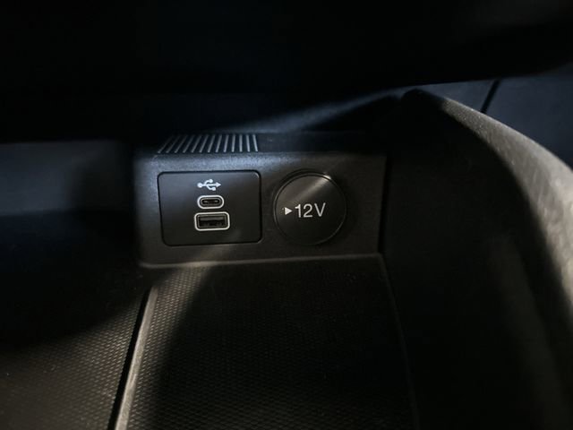 Certified 2025 Ford Escape ST-Line Elite image 22