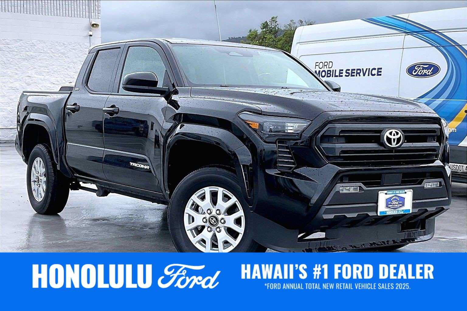 Used 2025 Toyota Tacoma SR5 AWD/4WD image 21