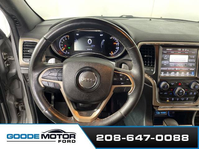 Used 2017 Jeep Grand Cherokee Limited w/ Trailer Tow Group IV AWD/4WD image 12