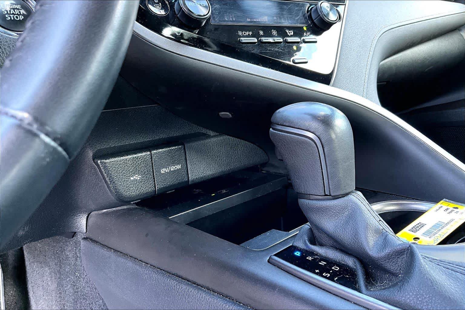 Used 2024 Toyota Camry XSE FWD image 35