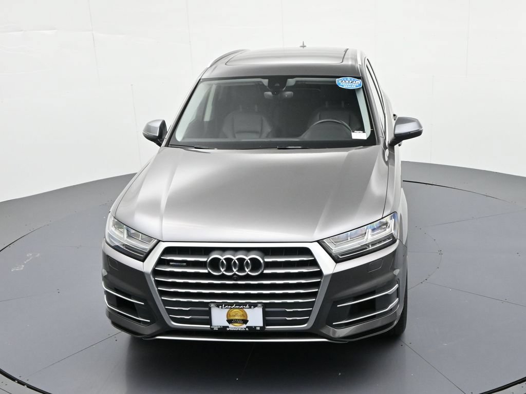 Used 2019 Audi Q7 3.0T Premium AWD/4WD image 16