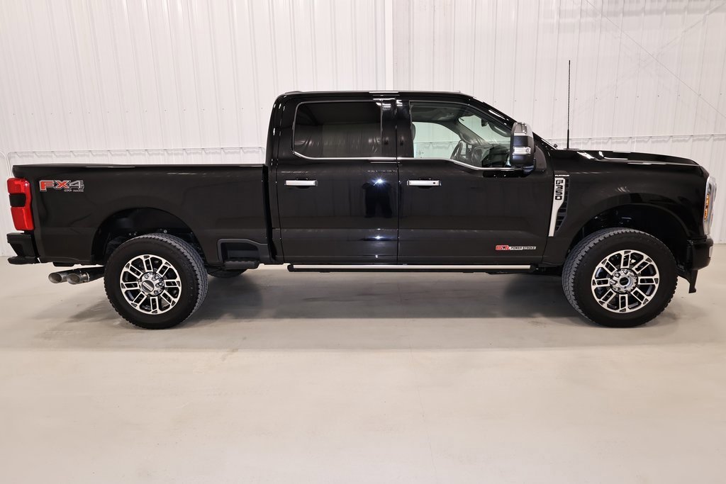 Certified 2026 Ford F350 Platinum w/ Platinum Plus Package image 2