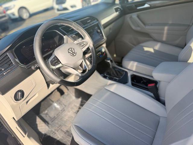 Used 2022 Volkswagen Tiguan SE FWD image 15
