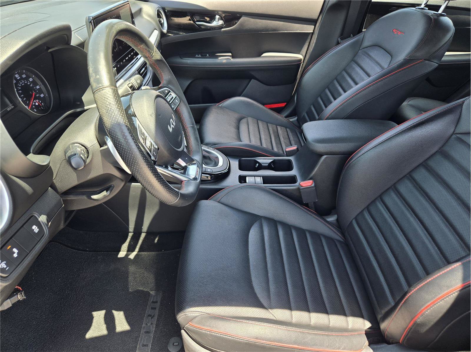 Used 2024 Kia Forte GT w/ GT2 Package FWD image 12