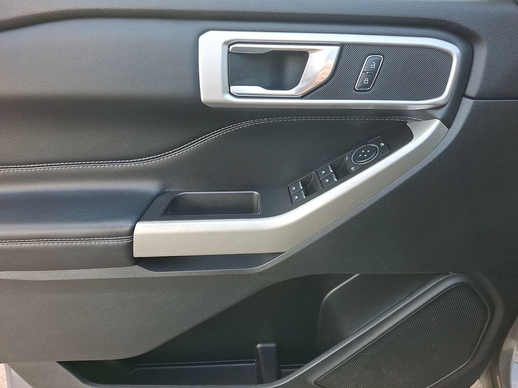 Certified 2022 Ford Explorer XLT AWD/4WD image 13