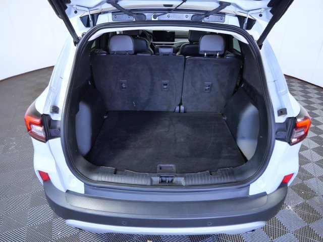Certified 2025 Ford Escape Platinum AWD/4WD image 7