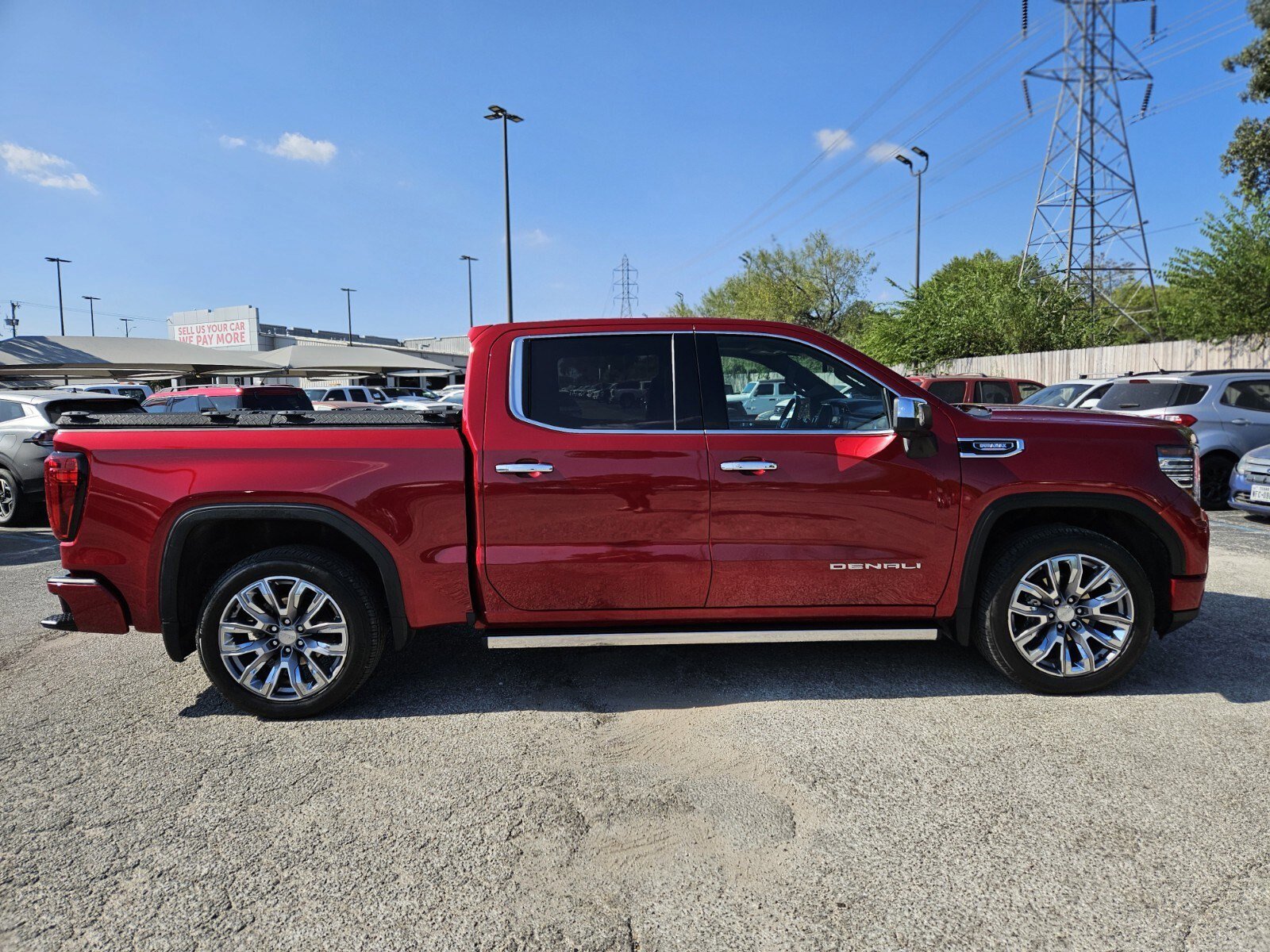 Used 2024 GMC Sierra 1500 Denali image 2