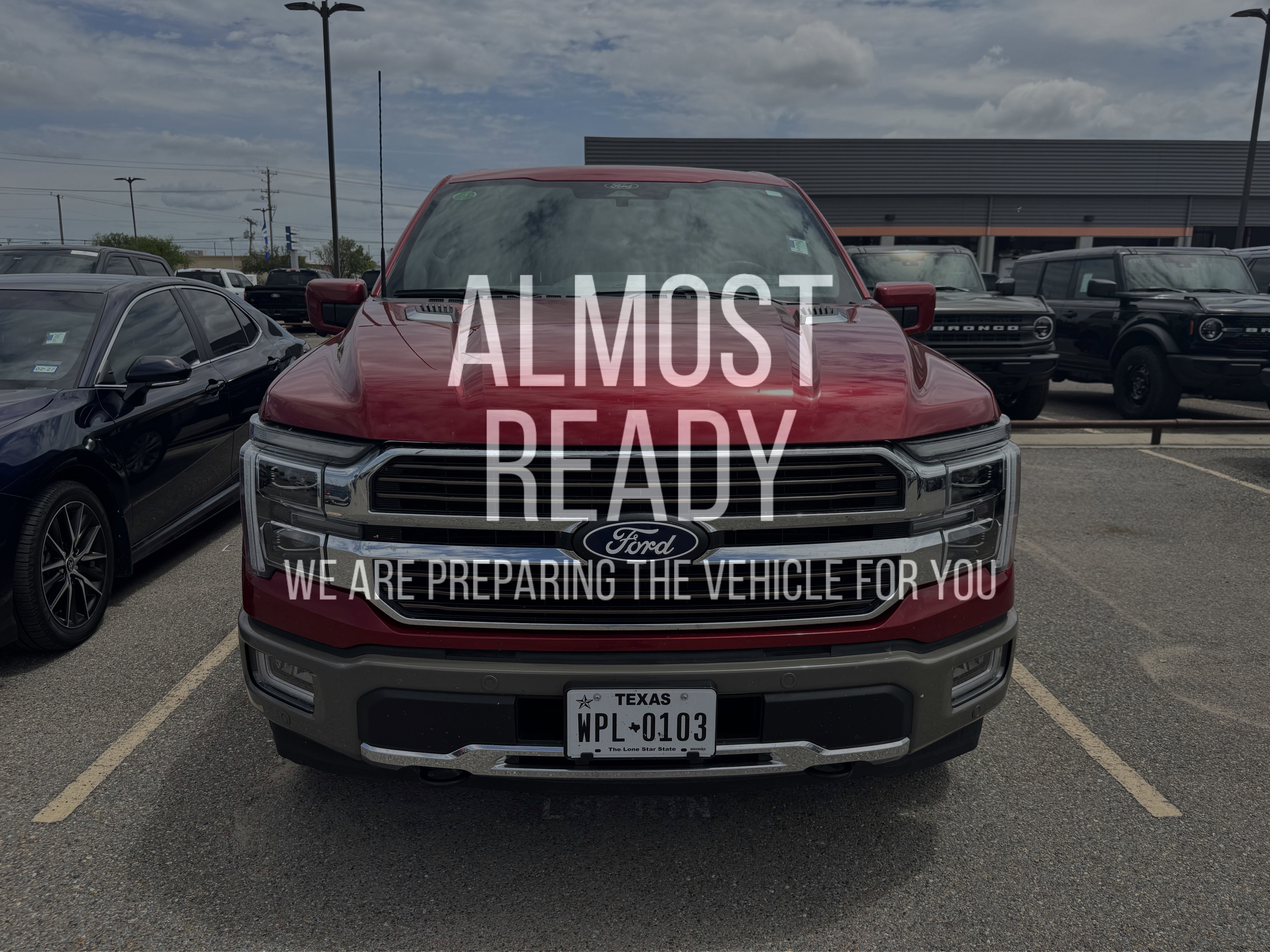 Certified 2025 Ford F150 King Ranch w/ FX4 Off-Road Package image 4