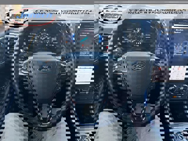 Certified 2024 Ford Edge Titanium image 14