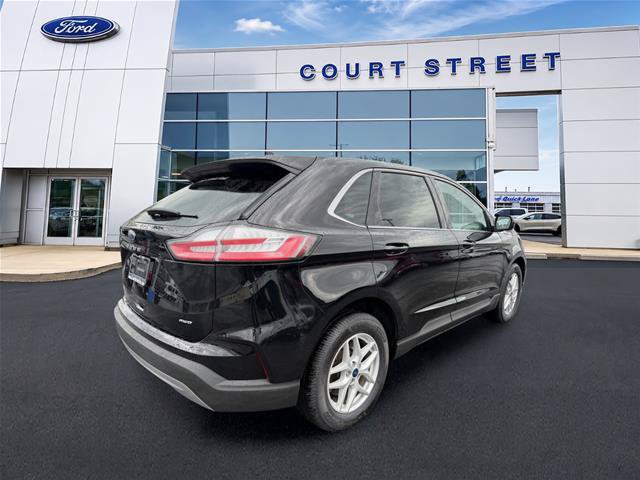 Certified 2021 Ford Edge SEL w/ Convenience Package AWD/4WD image 5