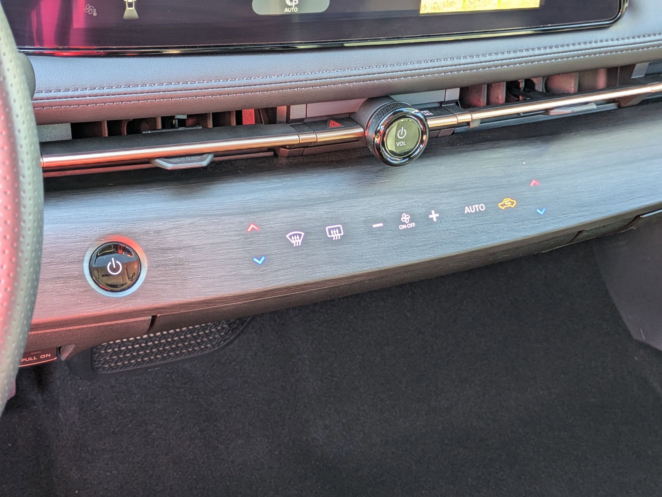 Used 2023 Nissan Ariya FWD image 24