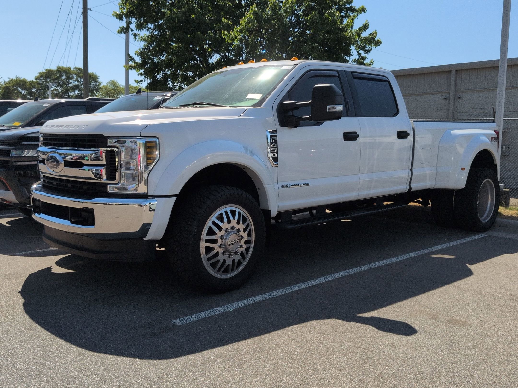 Certified 2019 Ford F450 XLT AWD/4WD image 3