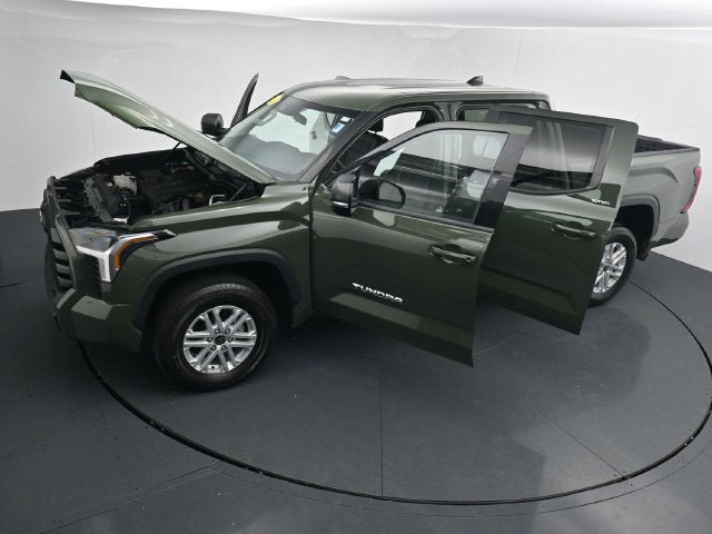 Used 2023 Toyota Tundra SR5 w/ SR5 Premium Package AWD/4WD image 44
