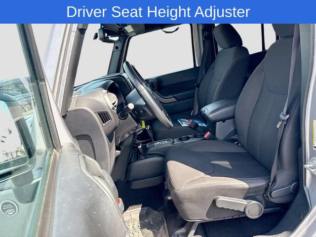 Used 2017 Jeep Wrangler Unlimited Sport AWD/4WD image 16