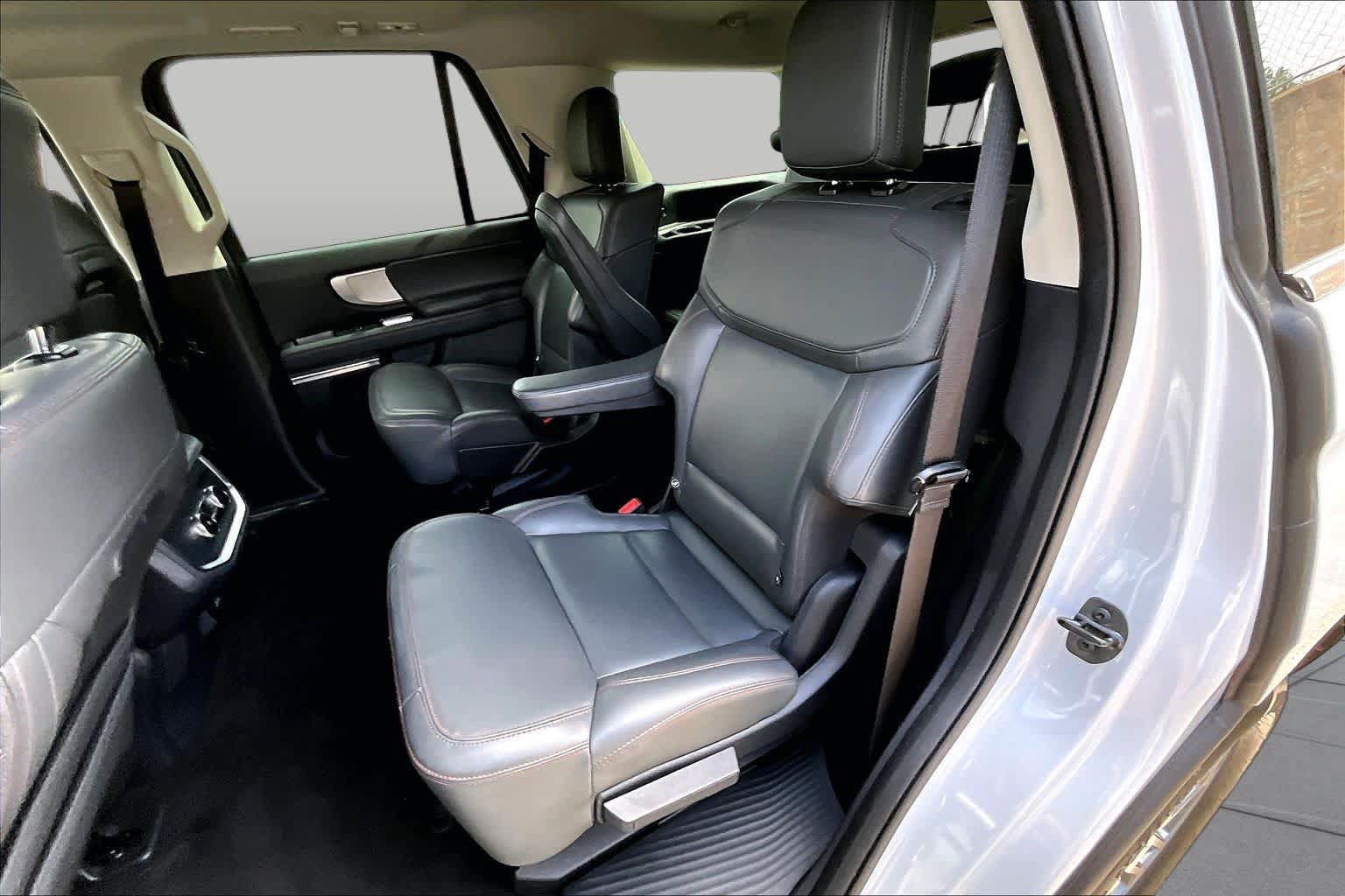 Certified 2025 Ford Expedition Active RWD image 21
