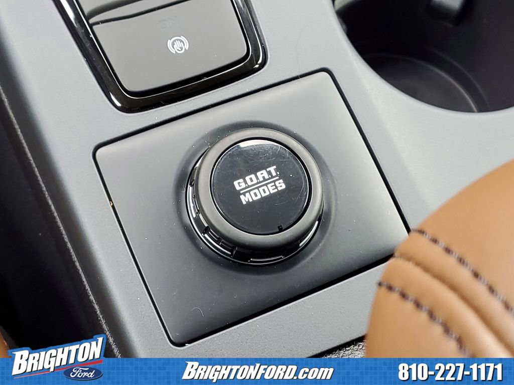 Certified 2024 Ford Bronco Sport Outer Banks w/ Tech Package AWD/4WD image 29