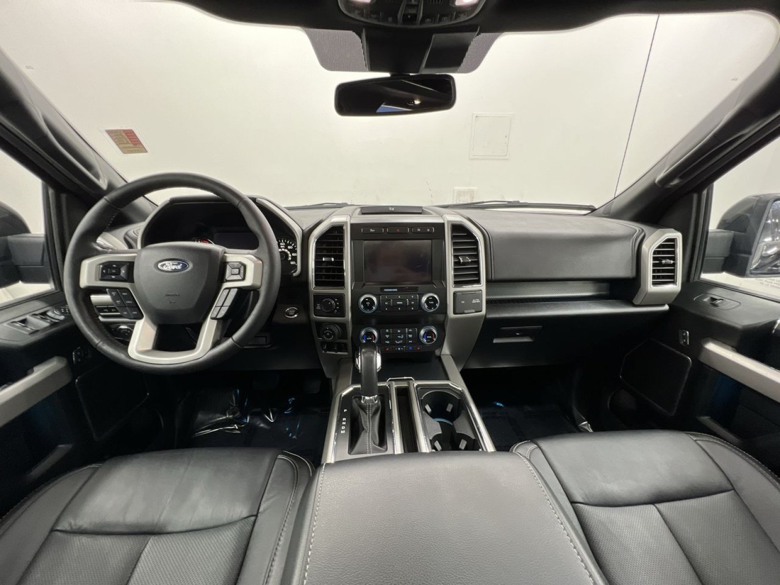 Certified 2020 Ford F150 Lariat w/ Equipment Group 502A Luxury AWD/4WD image 13