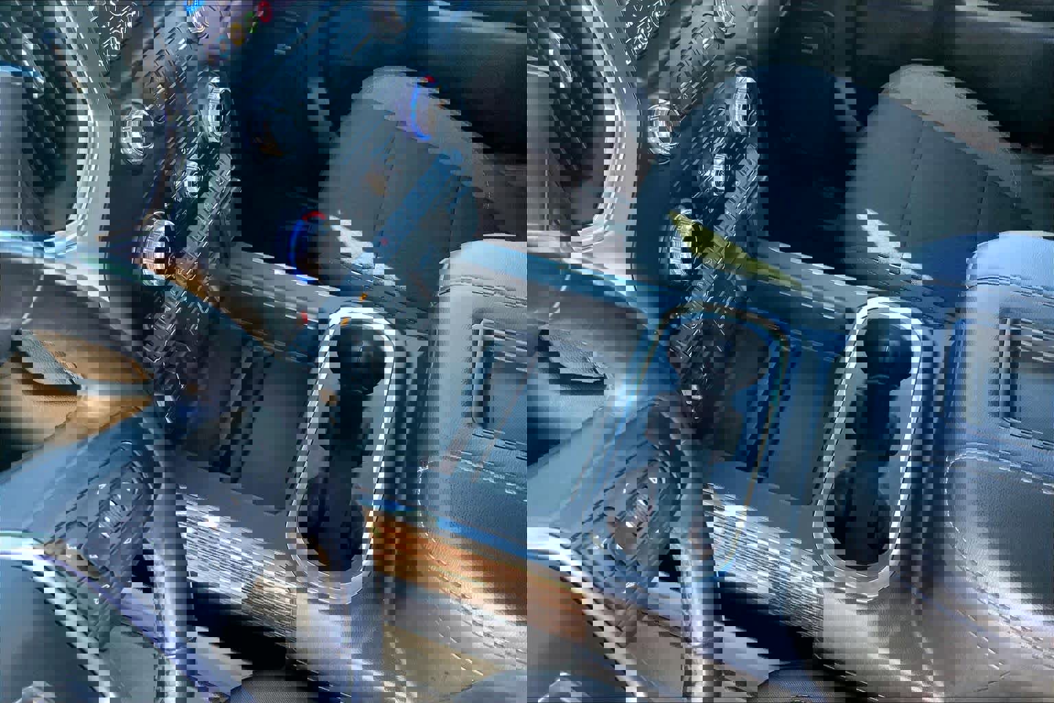 Used 2020 GMC Sierra 1500 Elevation w/ Elevation Value Package image 16