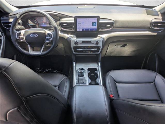 Certified 2023 Ford Explorer XLT w/ Equipment Group 202A AWD/4WD image 16
