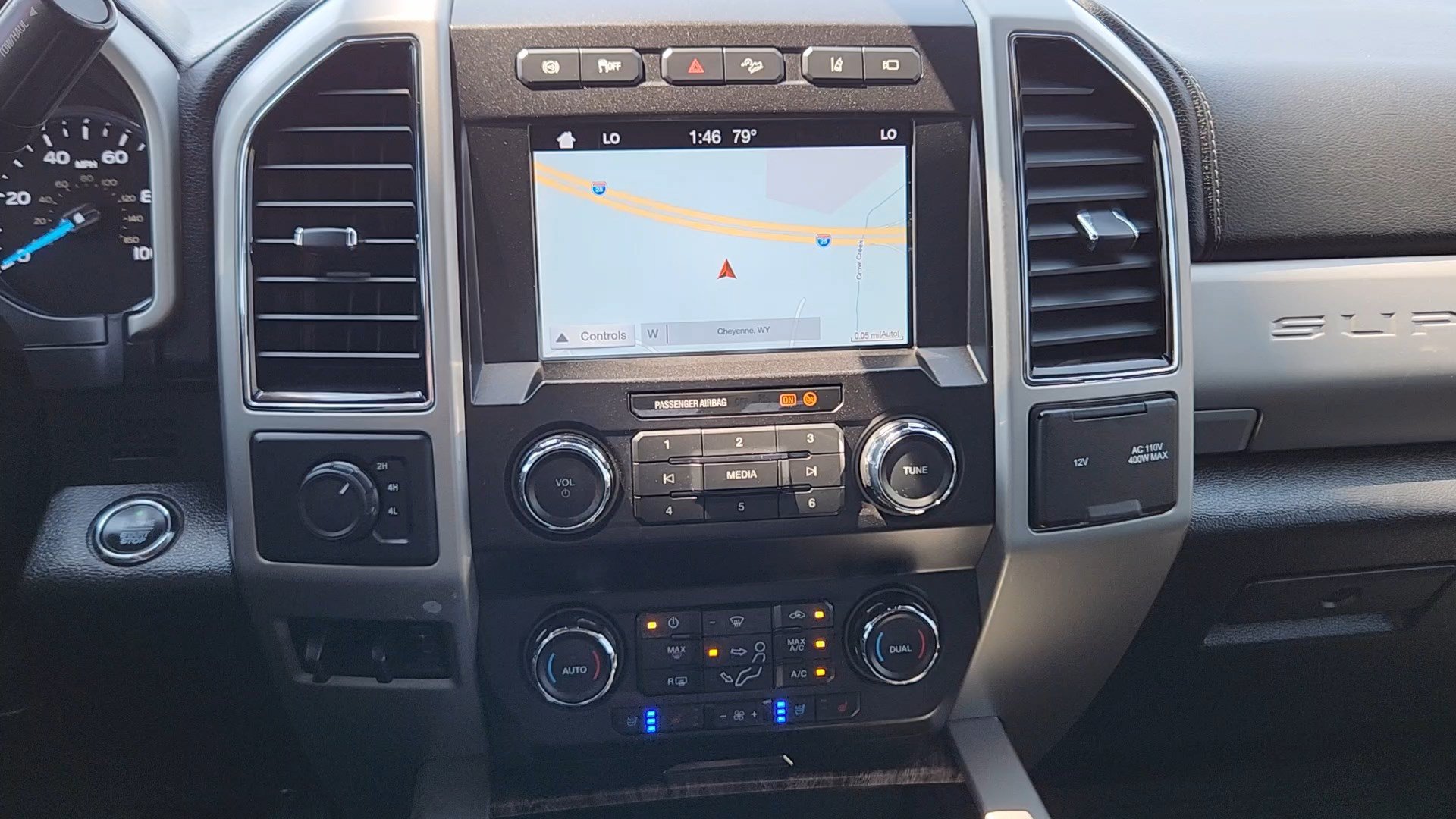 Certified 2019 Ford F450 Lariat w/ Lariat Ultimate Package AWD/4WD image 15