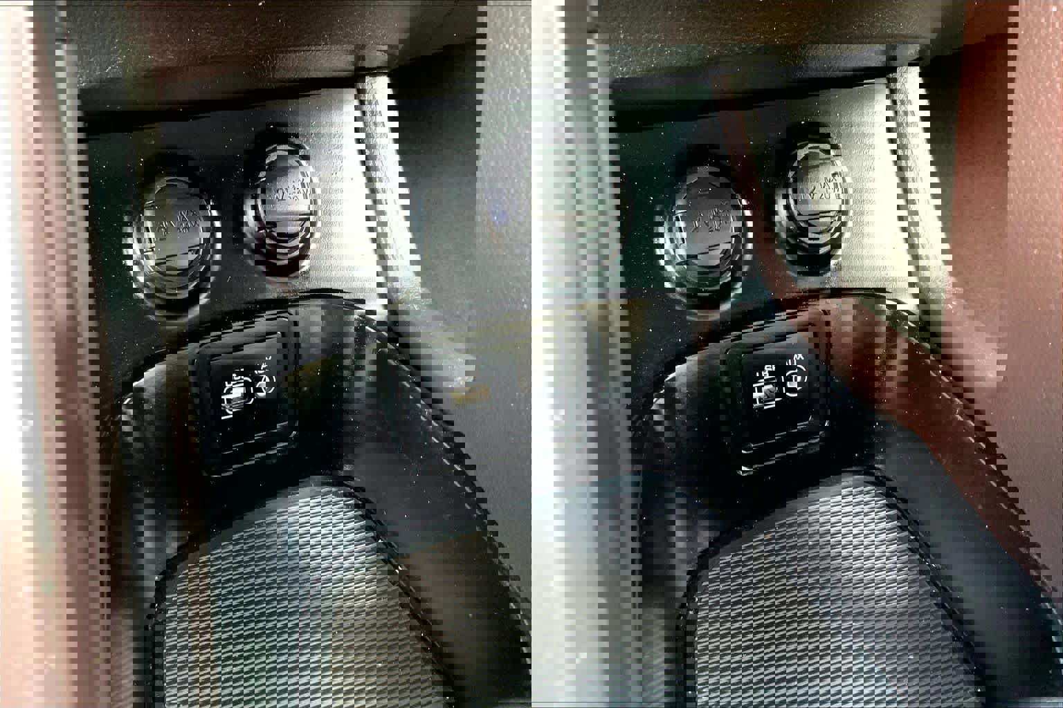 Used 2017 Hyundai Santa Fe Sport image 31