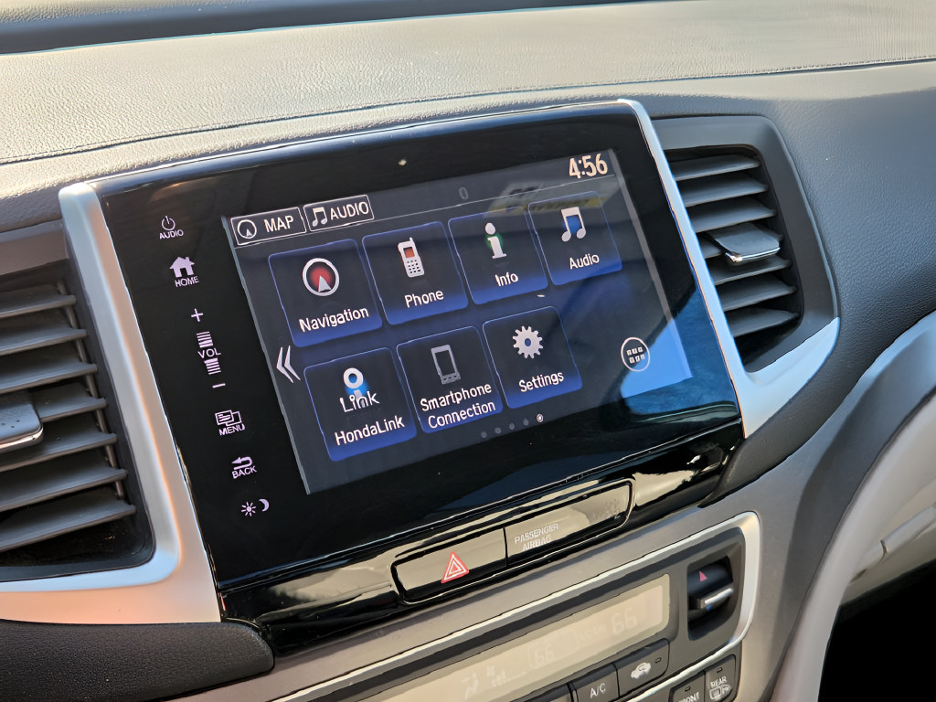 Used 2017 Honda Ridgeline RTL-T image 18