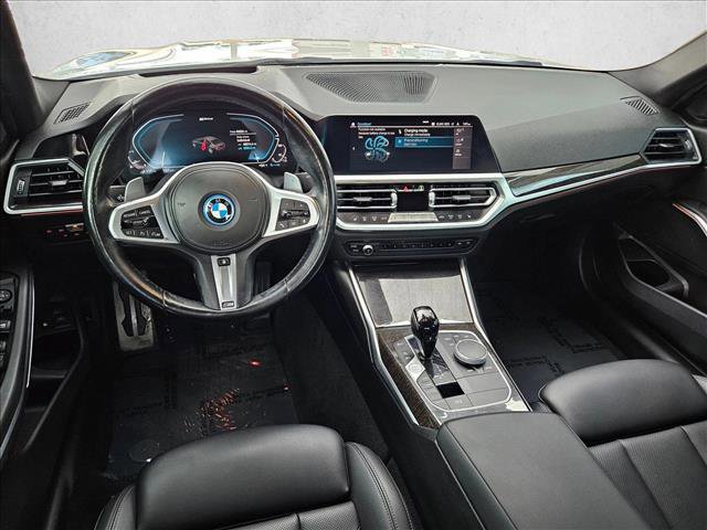 Used 2022 BMW 330e w/ M Sport Package RWD image 19