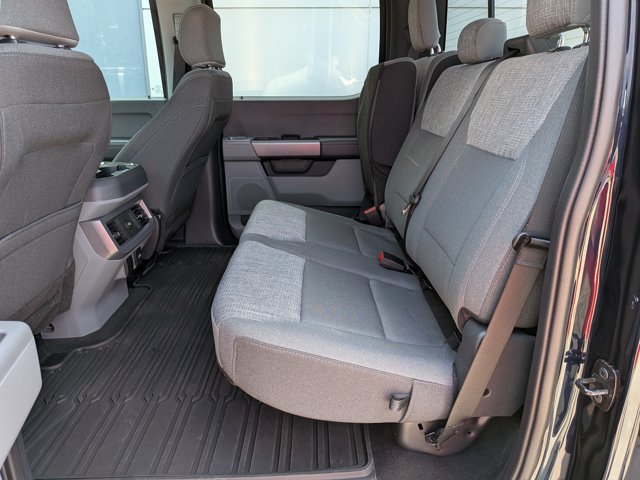 Certified 2024 Ford F250 XLT w/ FX4 Off-Road Package AWD/4WD image 30