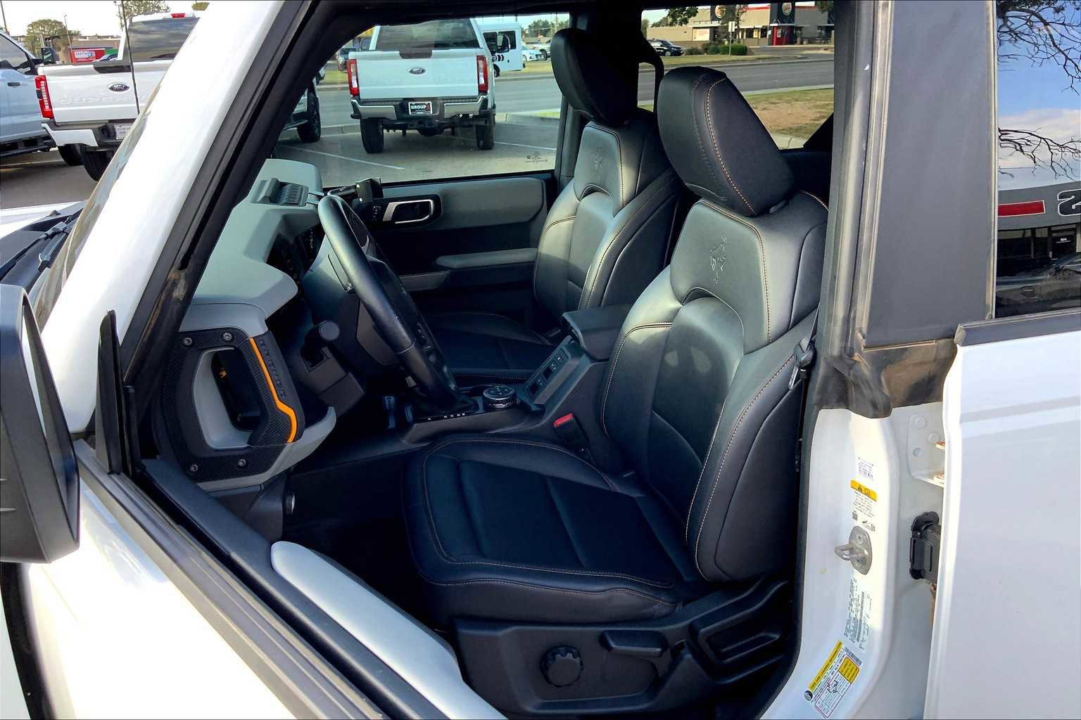 Certified 2022 Ford Bronco Badlands image 9