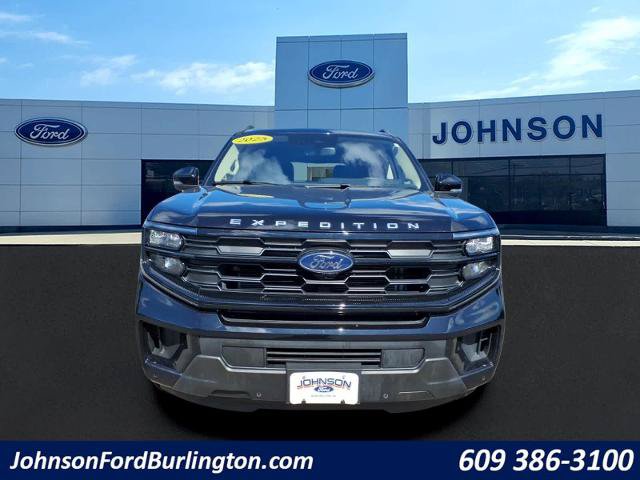 Certified 2025 Ford Expedition Active AWD/4WD image 10