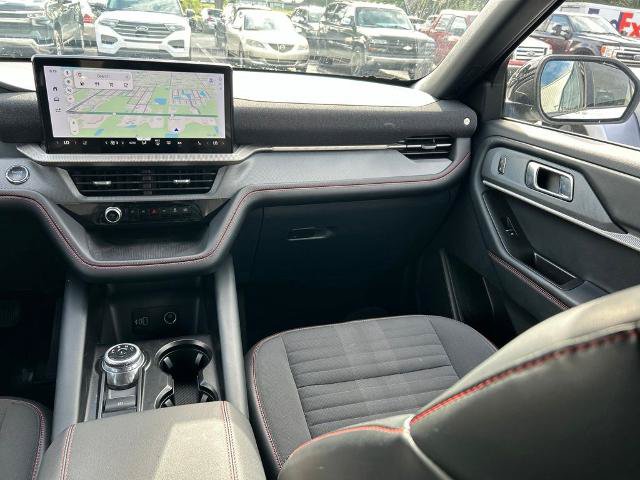 Certified 2026 Ford Explorer ST-Line w/ ST-Line Street Pack RWD image 11