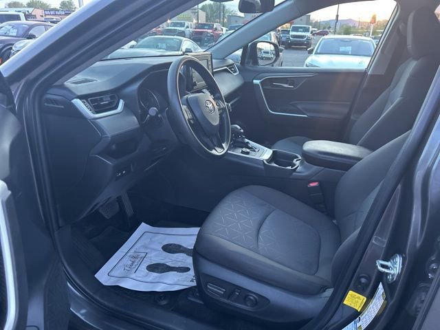 Used 2021 Toyota RAV4 XLE AWD/4WD image 13