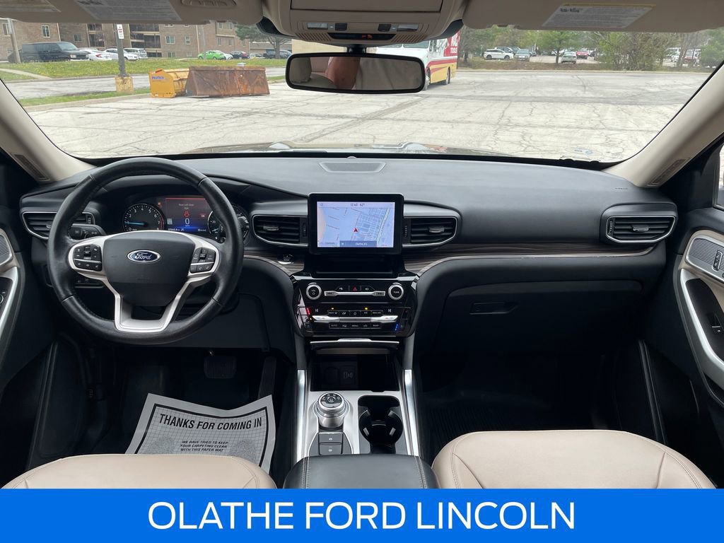 Certified 2021 Ford Explorer Limited w/ Equipment Group 301A image 22