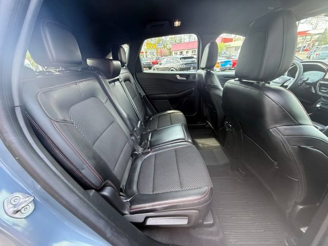 Certified 2023 Ford Escape ST-Line Select w/ Tech Pack #2 AWD/4WD image 16