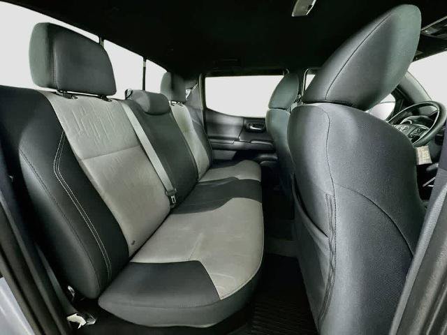 Used 2020 Toyota Tacoma TRD Sport RWD image 30