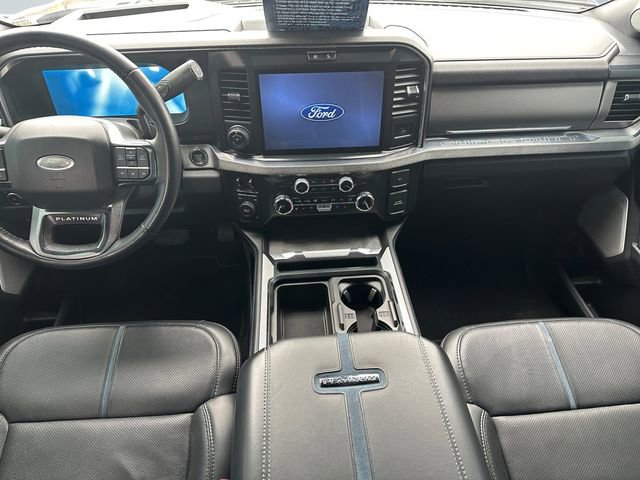 Certified 2025 Ford F450 Platinum w/ FX4 Off-Road Package AWD/4WD image 11