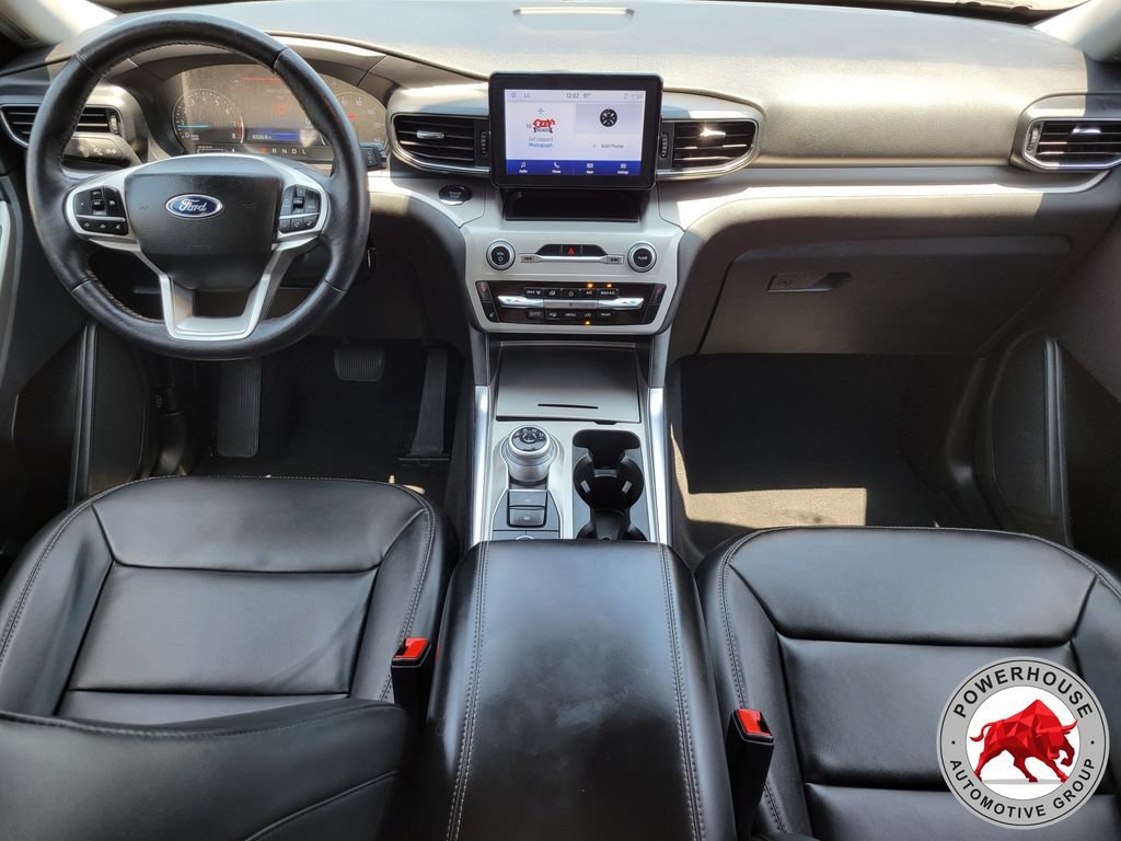 Certified 2023 Ford Explorer XLT w/ Equipment Group 202A AWD/4WD image 19