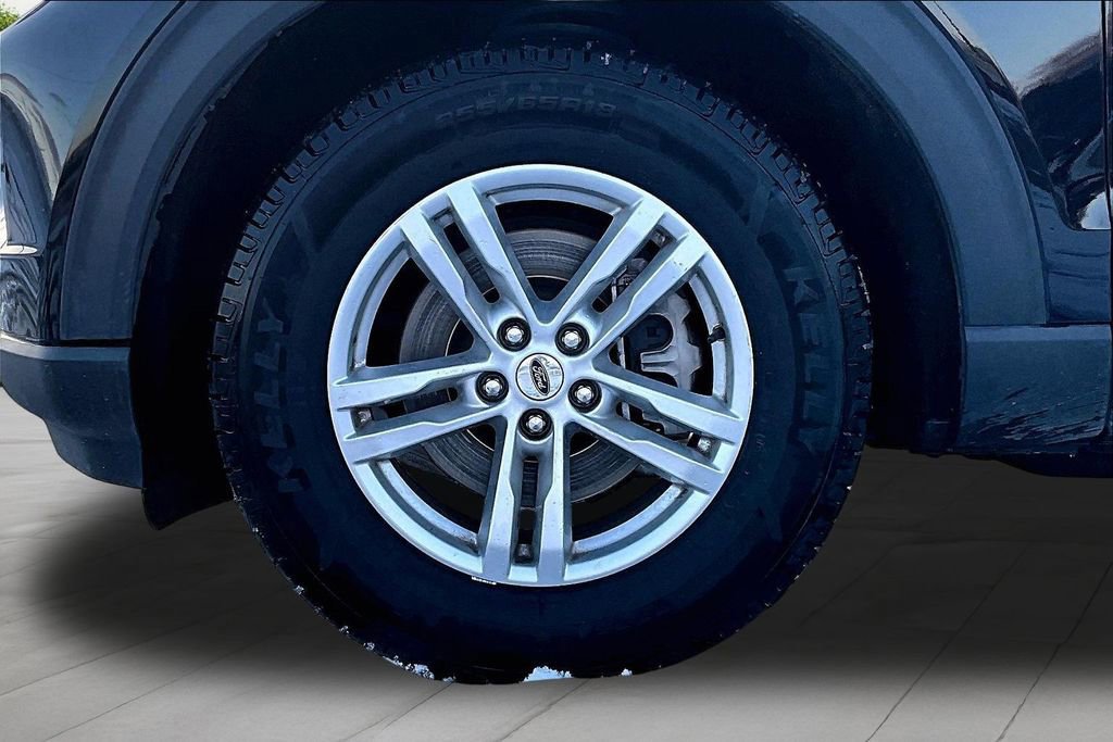 Certified 2023 Ford Explorer XLT w/ Equipment Group 202A image 11