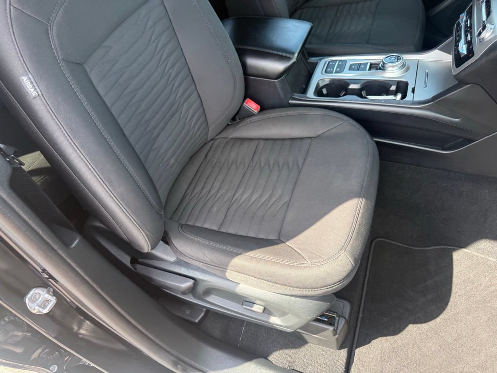 Certified 2021 Ford Explorer XLT RWD image 64