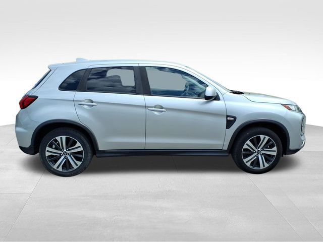 Used 2020 Mitsubishi Outlander Sport ES AWD/4WD image 7